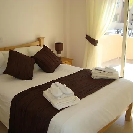 Royal Seacrest Self Catering Paphos