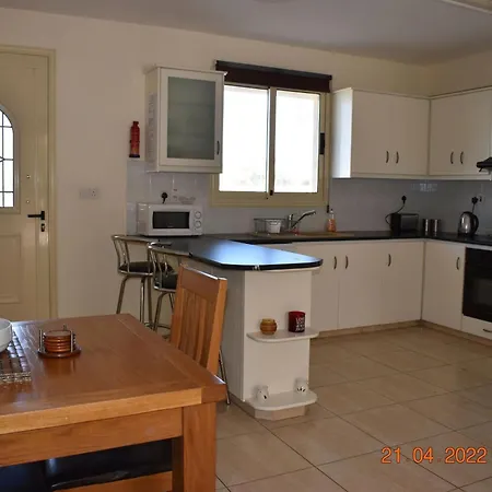 Royal Seacrest Self Catering *