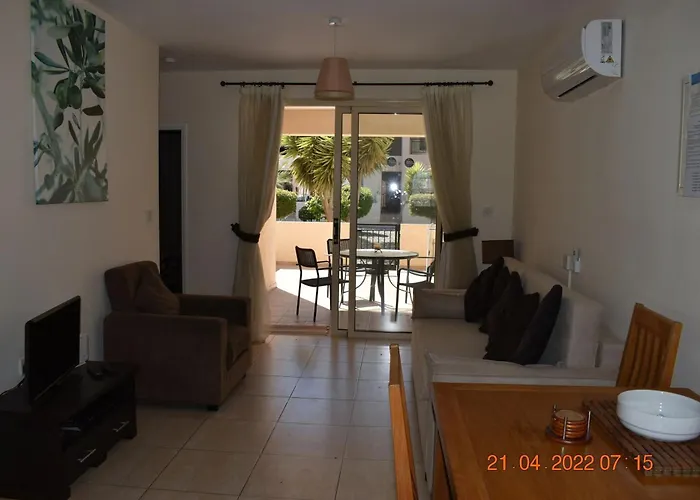 Lägenhet Royal Seacrest Self Catering Paphos