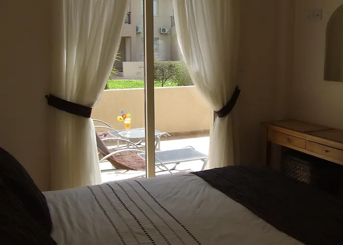 Royal Seacrest Self Catering Paphos