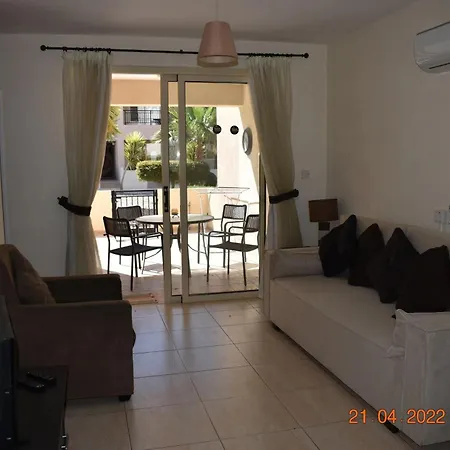 Royal Seacrest Self Catering Apartament