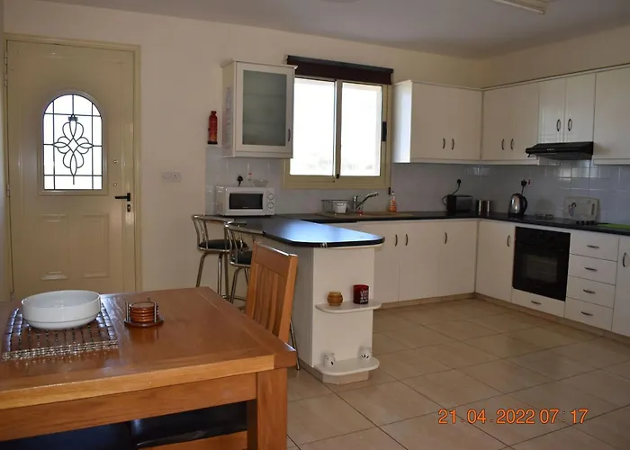 Royal Seacrest Self Catering *